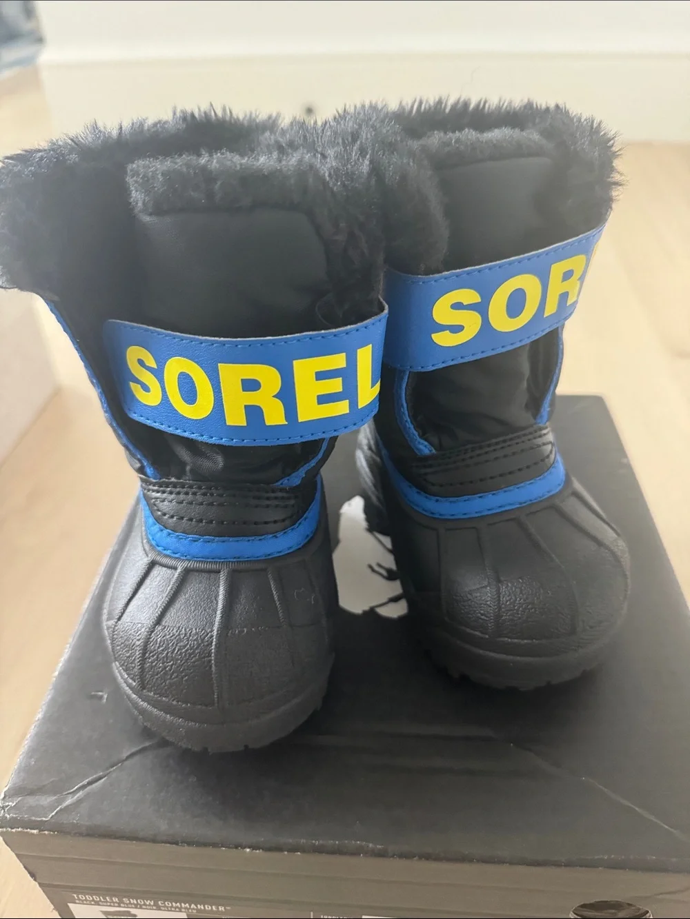 BRAND NEW/NEVER WORN Sorel toddle boots
